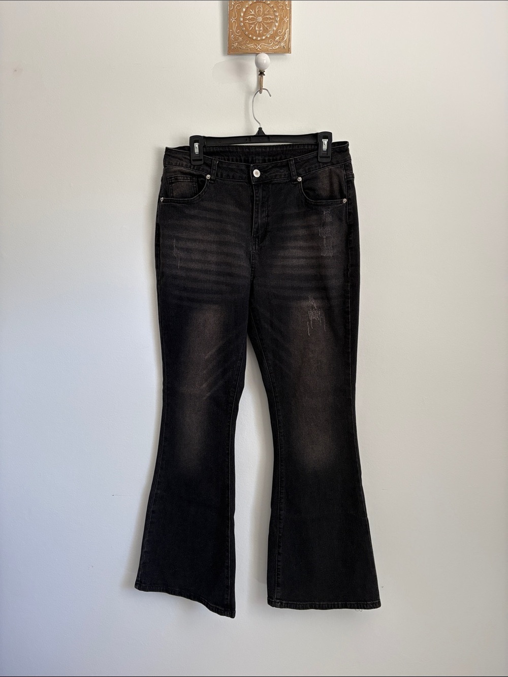 Women’s Black Flare Jeans 29 1/2 inseam